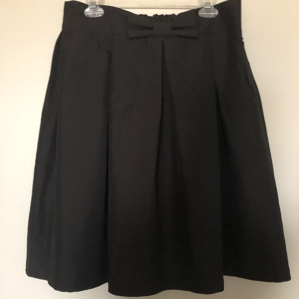 NWOT Black Skirt